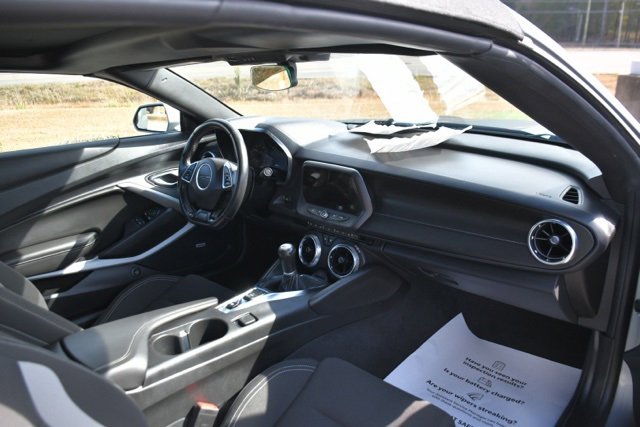 Used 2023 Chevrolet Camaro LT w/ RS Package image 9