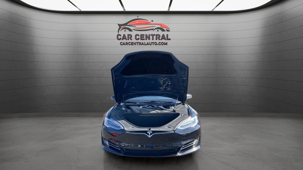 Used 2017 Tesla Model S 90D image 28