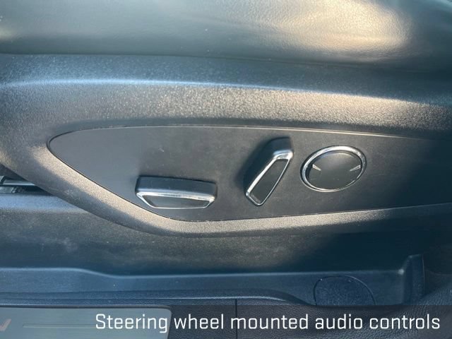 Used 2017 Lincoln MKC Reserve w/ Lincoln MKC Climate Package AWD/4WD image 21