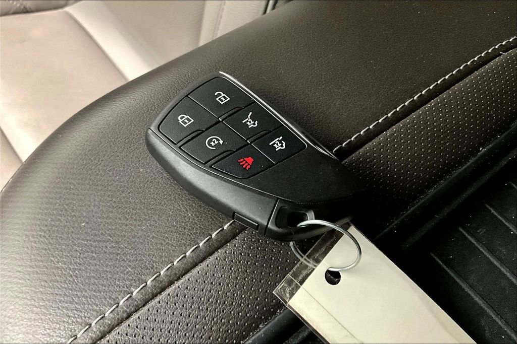 Used 2021 GMC Yukon SLT w/ SLT Luxury Plus Package image 13