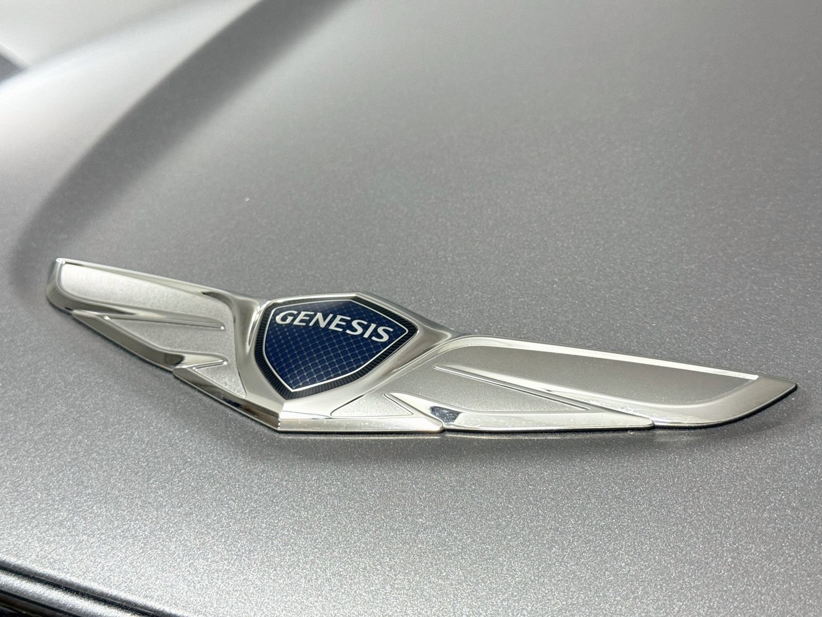 Used 2023 Genesis GV70 2.5T w/ Sport Prestige Package AWD/4WD image 31
