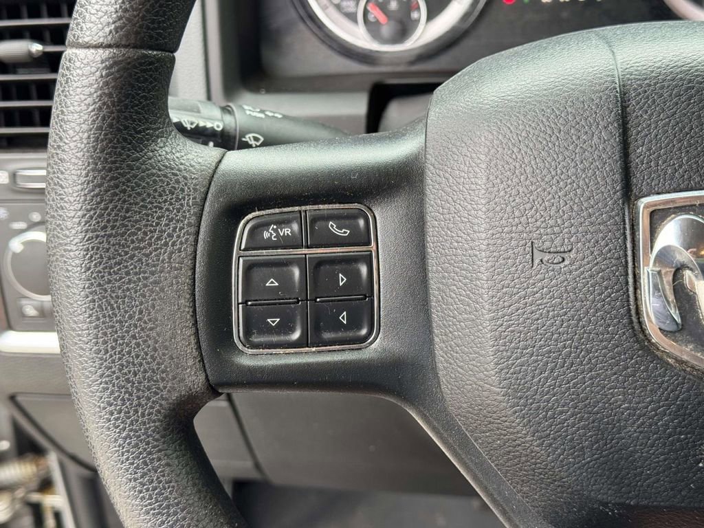 Used 2018 RAM 3500 SLT RWD image 10