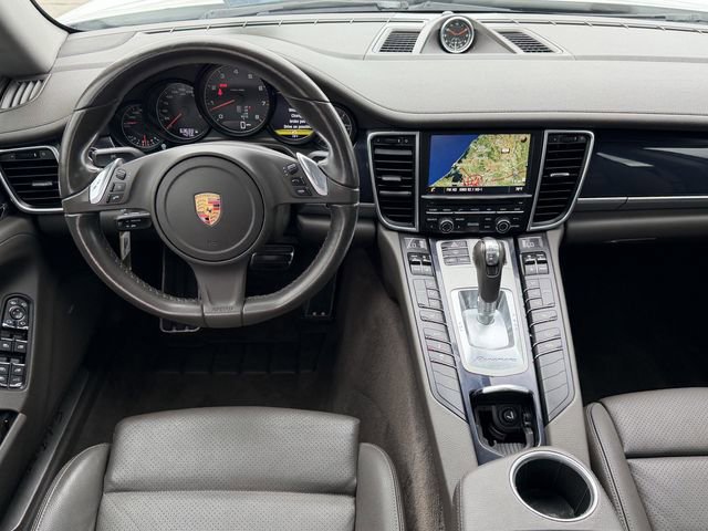 Used 2016 Porsche Panamera 4 Edition AWD/4WD image 10
