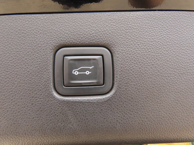 Used 2020 Chevrolet Blazer RS FWD image 13
