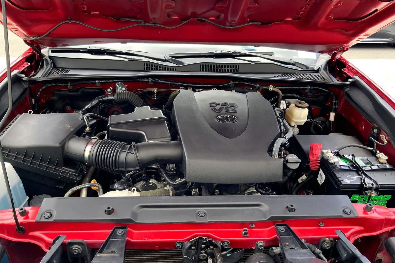 Used 2023 Toyota Tacoma SR5 RWD image 9