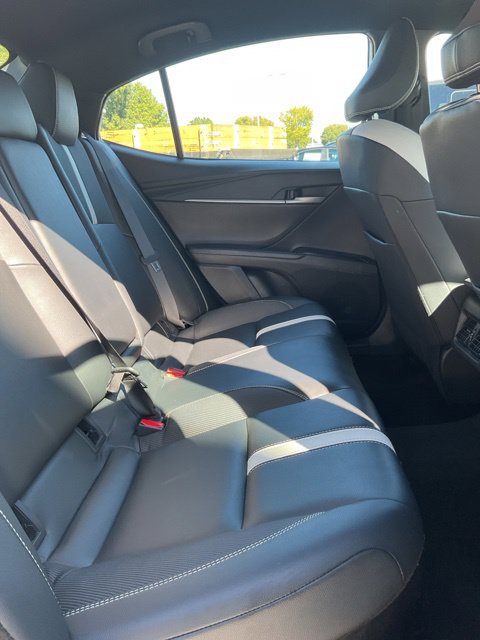 Used 2025 Toyota Camry SE FWD image 17