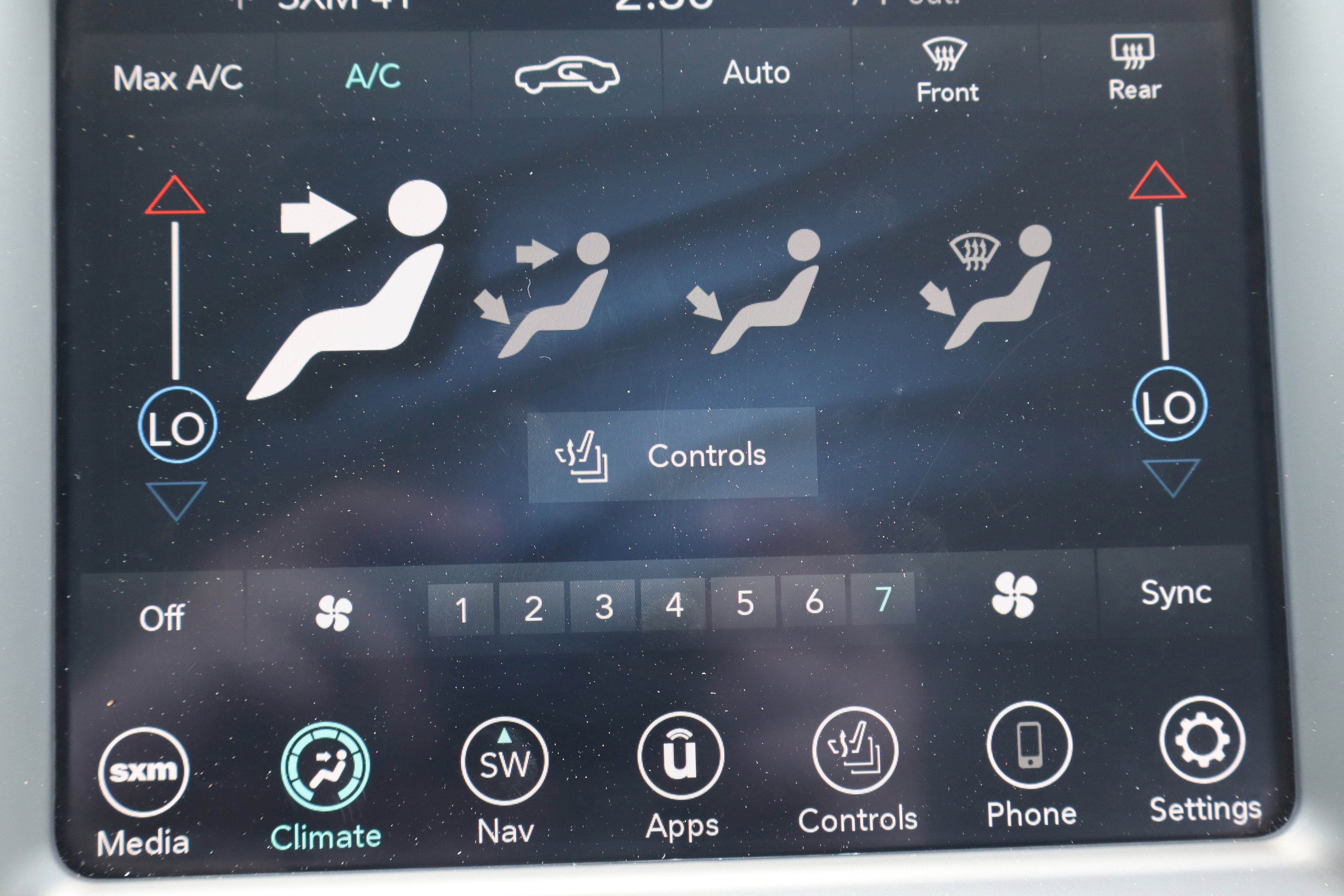 Used 2023 Chrysler 300 Touring L image 22