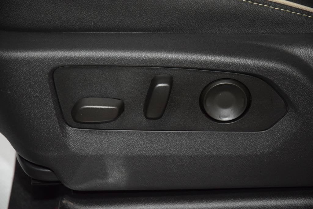 New 2026 Chevrolet Suburban Premier AWD/4WD image 41