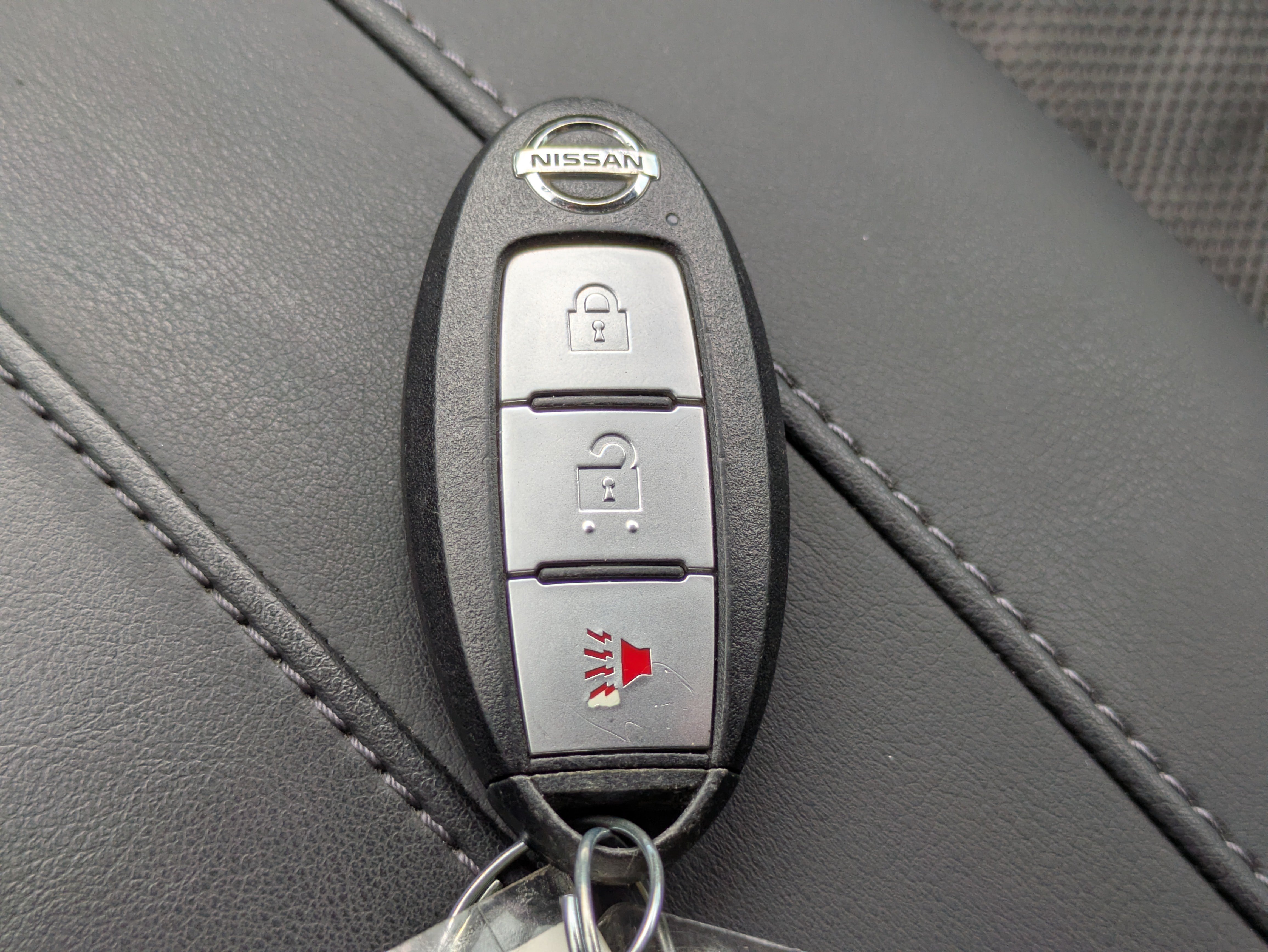 Used 2019 Nissan Rogue Sport SV FWD image 29