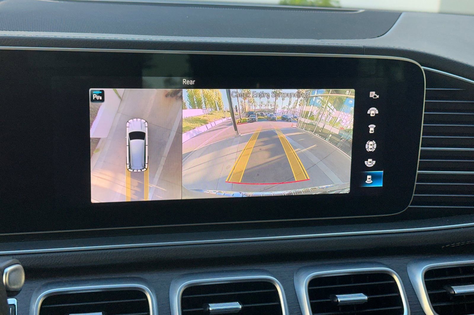 Certified 2022 Mercedes-Benz GLS 450 4MATIC image 18