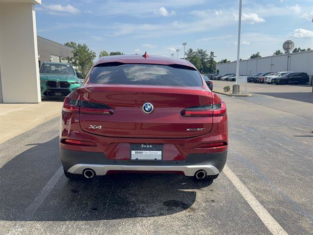Used 2021 BMW X4 xDrive30i w/ Executive Package AWD/4WD image 4