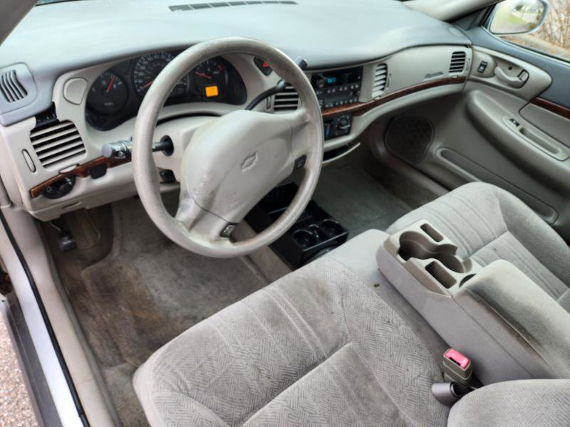 Used 2004 Chevrolet Impala w/ Preferred Equipment Group image 31