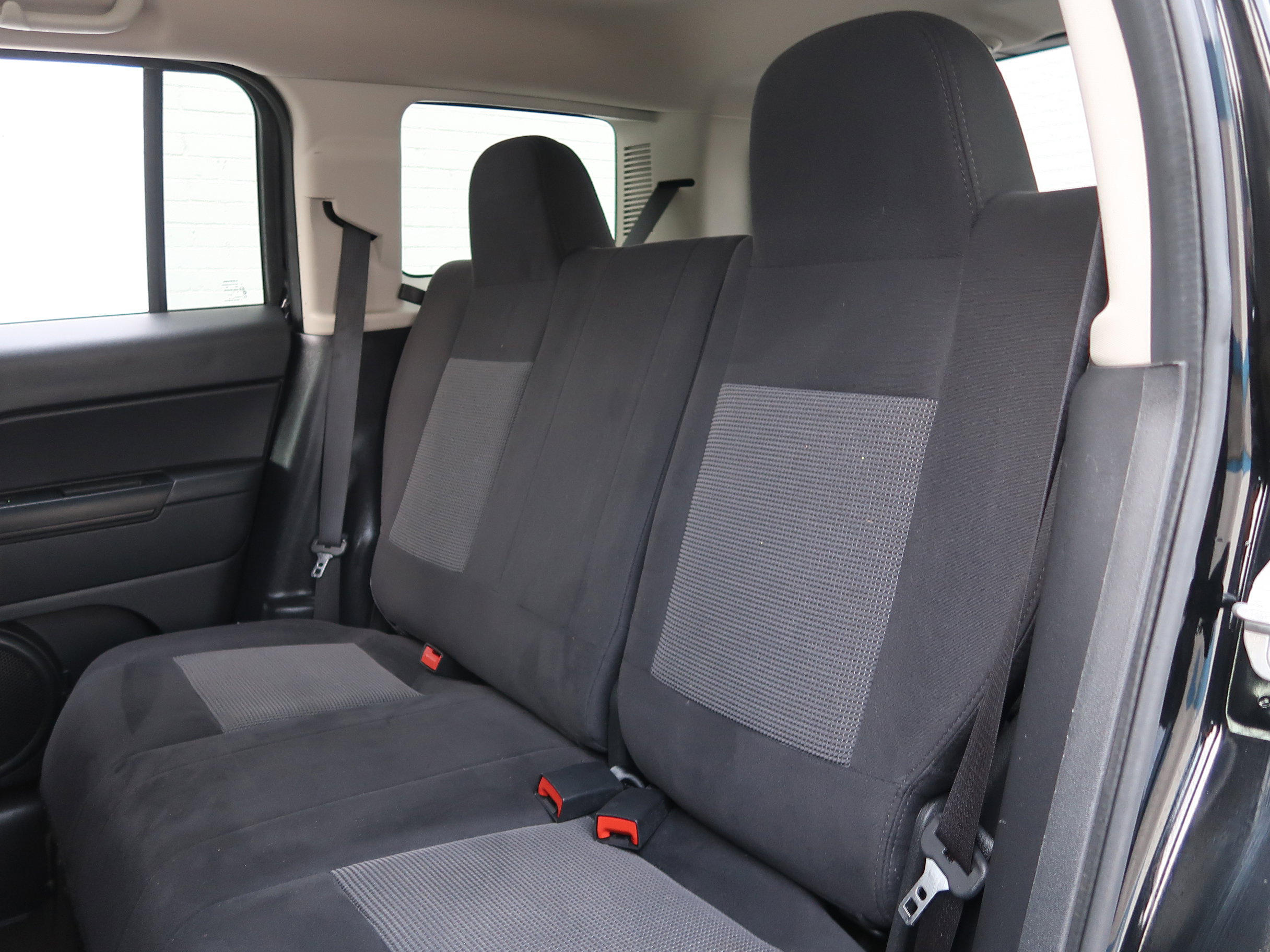 Used 2015 Jeep Patriot Sport w/ Power Value Group image 28