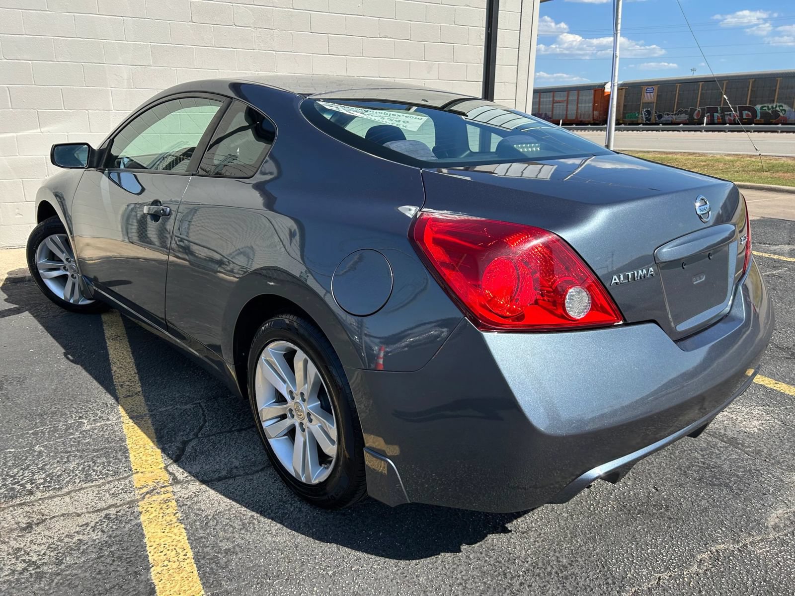 Used 2013 Nissan Altima 2.5 S FWD image 5