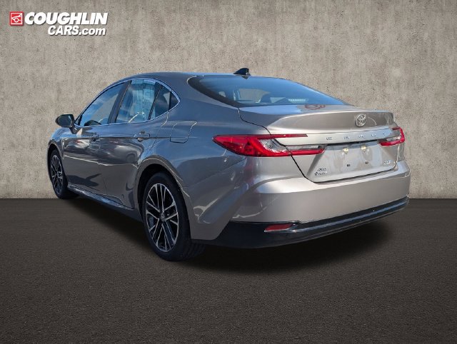 Used 2026 Toyota Camry XLE w/ Premium Package AWD/4WD image 5