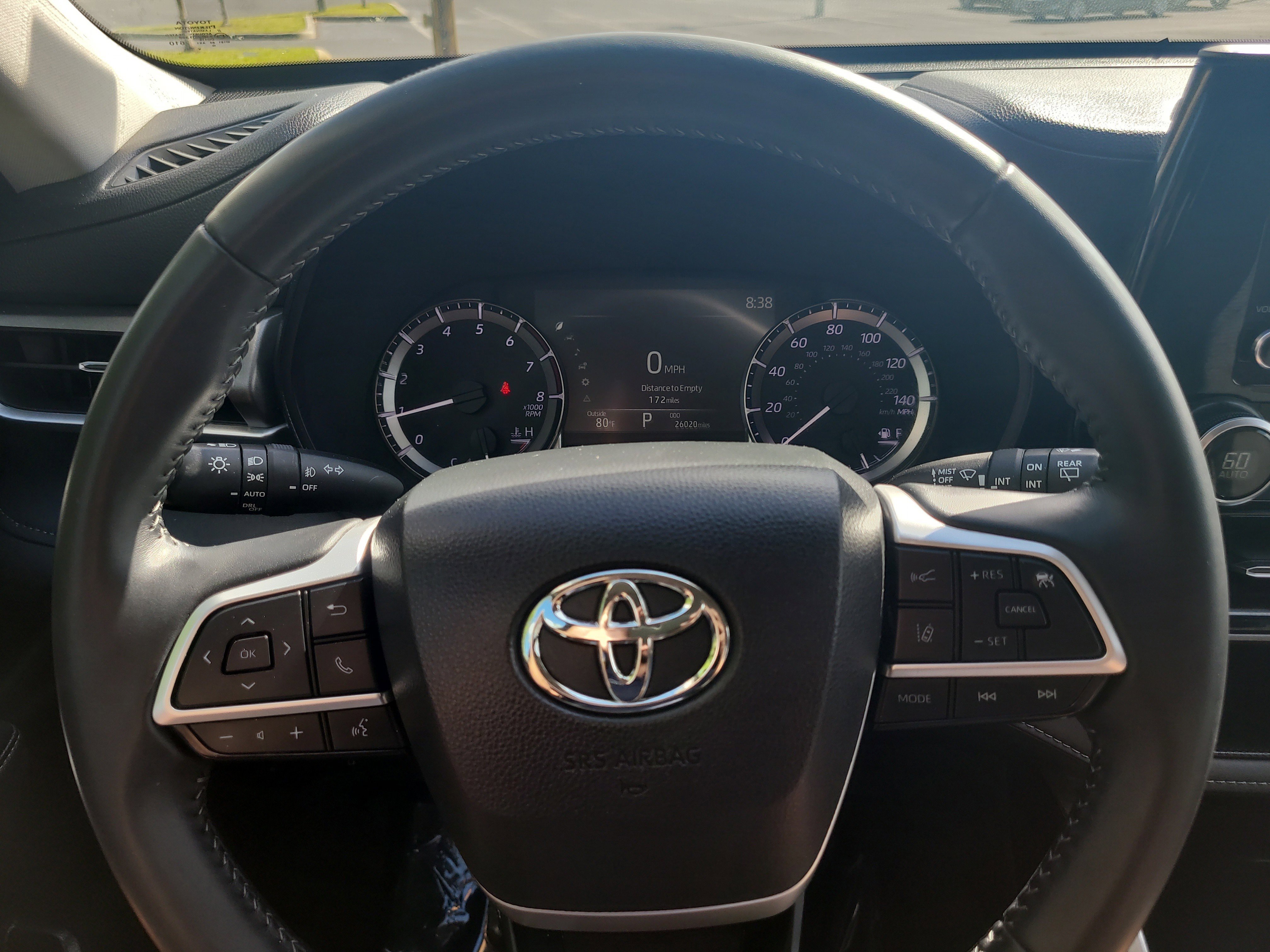 Certified 2025 Toyota Highlander LE image 29