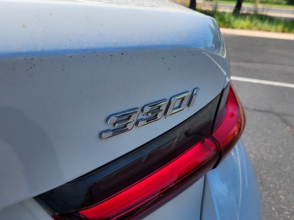 Used 2025 BMW 330i xDrive Sedan AWD/4WD image 30