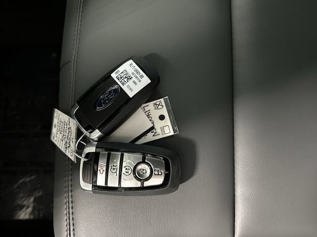 New 2026 Ford Explorer Active w/ Active Comfort Package image 28