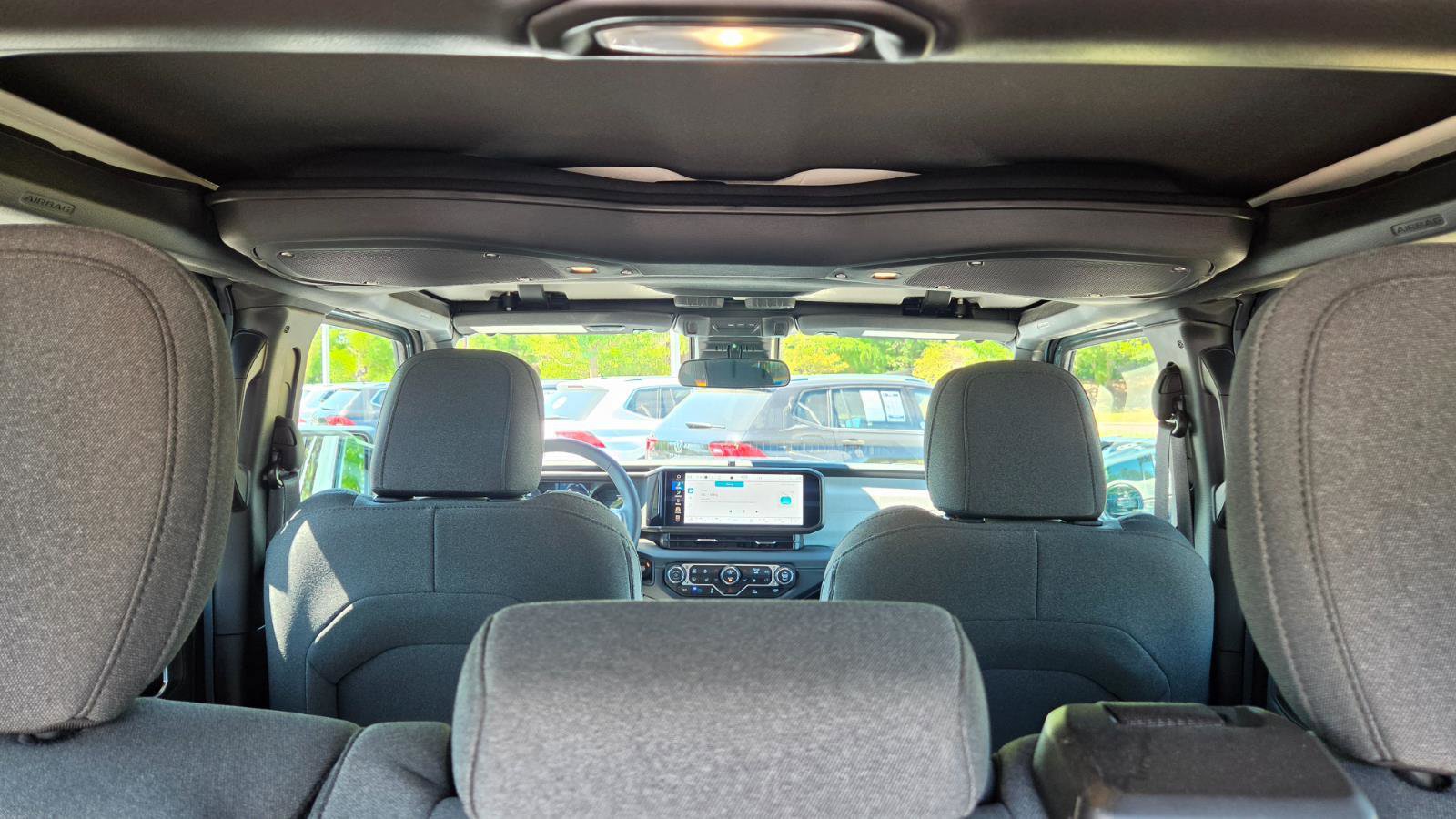 Used 2024 Jeep Wrangler Sahara image 65