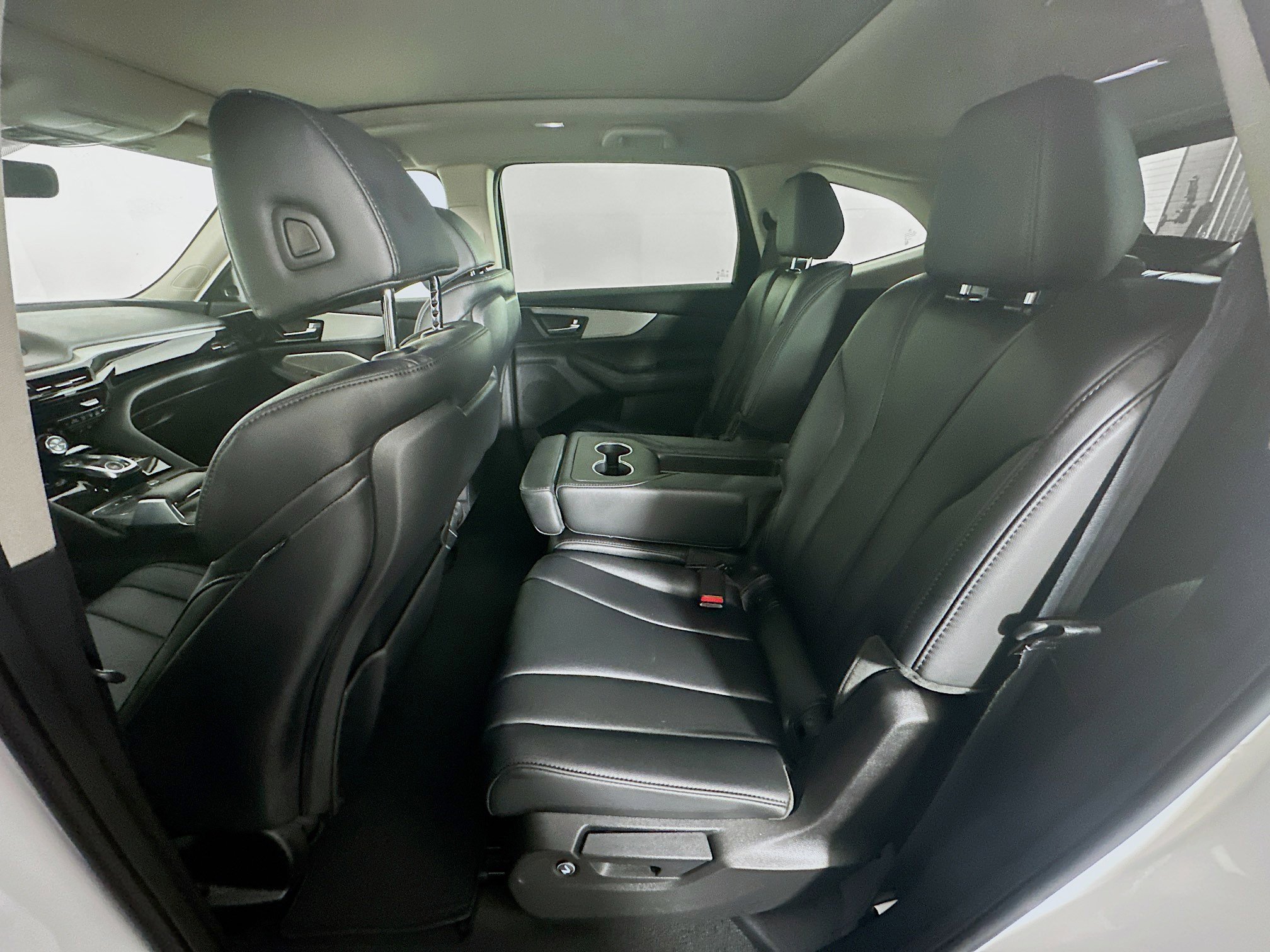 Used 2024 Acura MDX FWD image 29