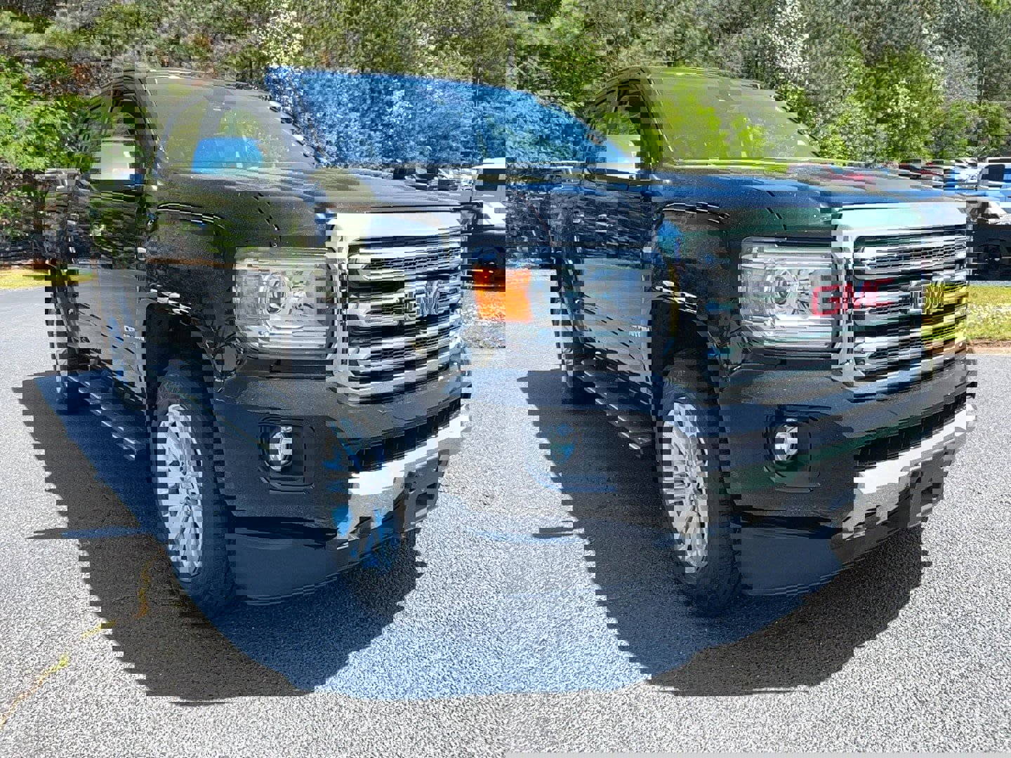 Used 2016 GMC Canyon SLT w/ Driver Alert Package image 3