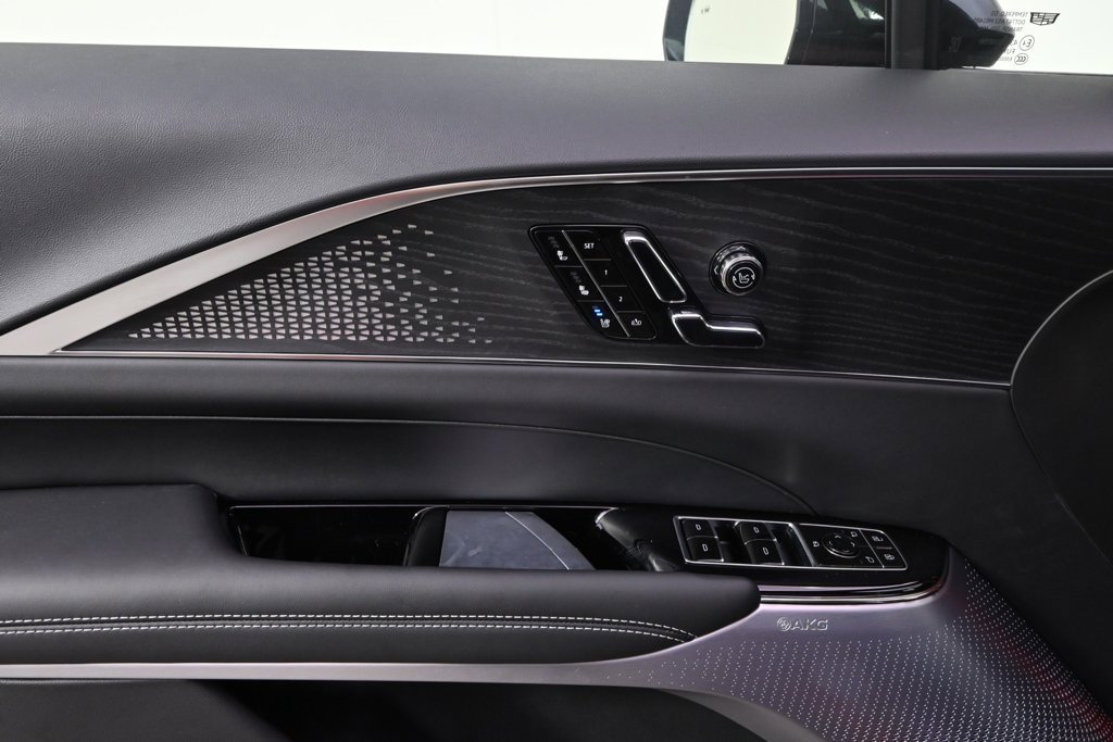 New 2026 Cadillac Lyriq V w/ Exterior Carbon Fiber Package image 21