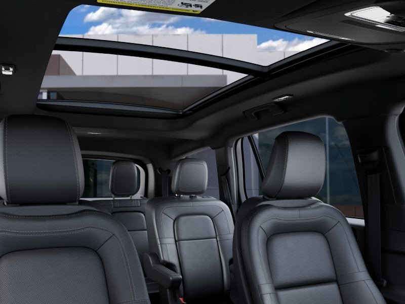 New 2027 Lincoln Aviator Reserve w/ Jet Appearance Package AWD/4WD image 22