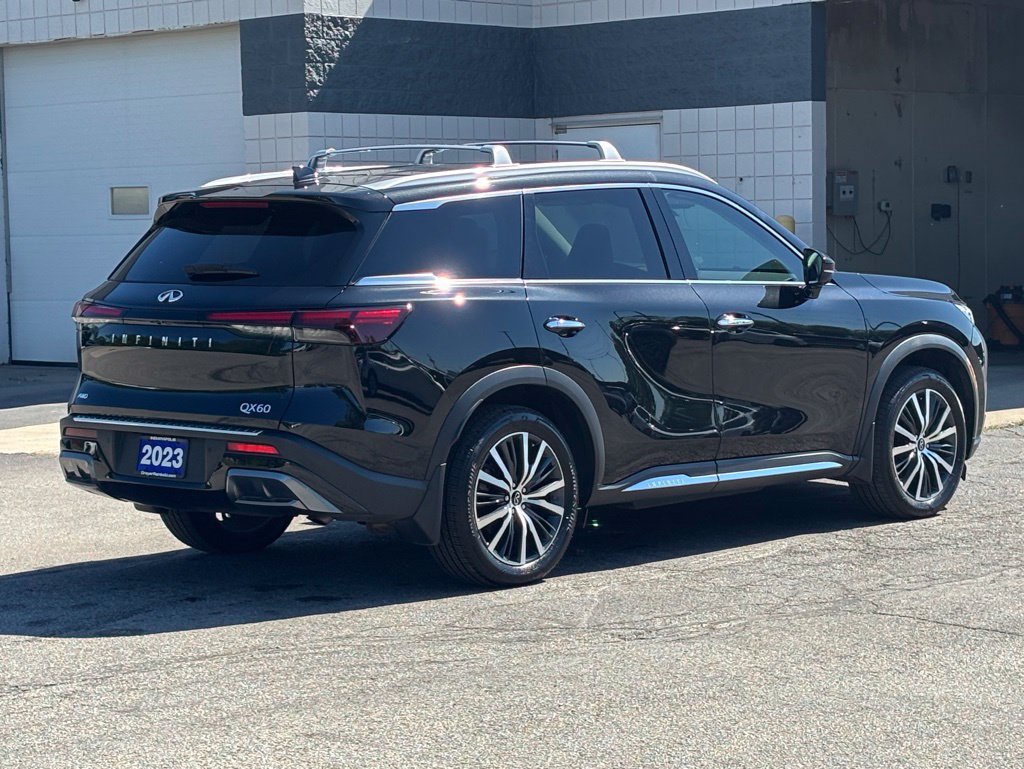 Used 2023 INFINITI QX60 Sensory w/ Vision Package AWD/4WD image 4