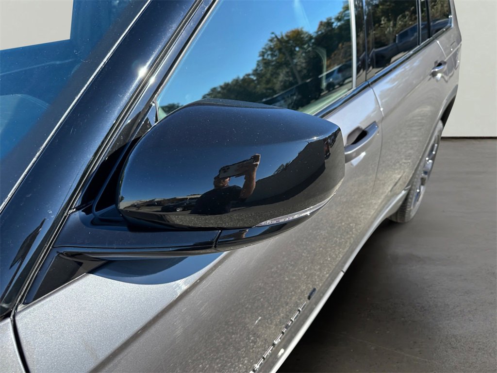 New 2025 Jeep Grand Cherokee L Limited image 11