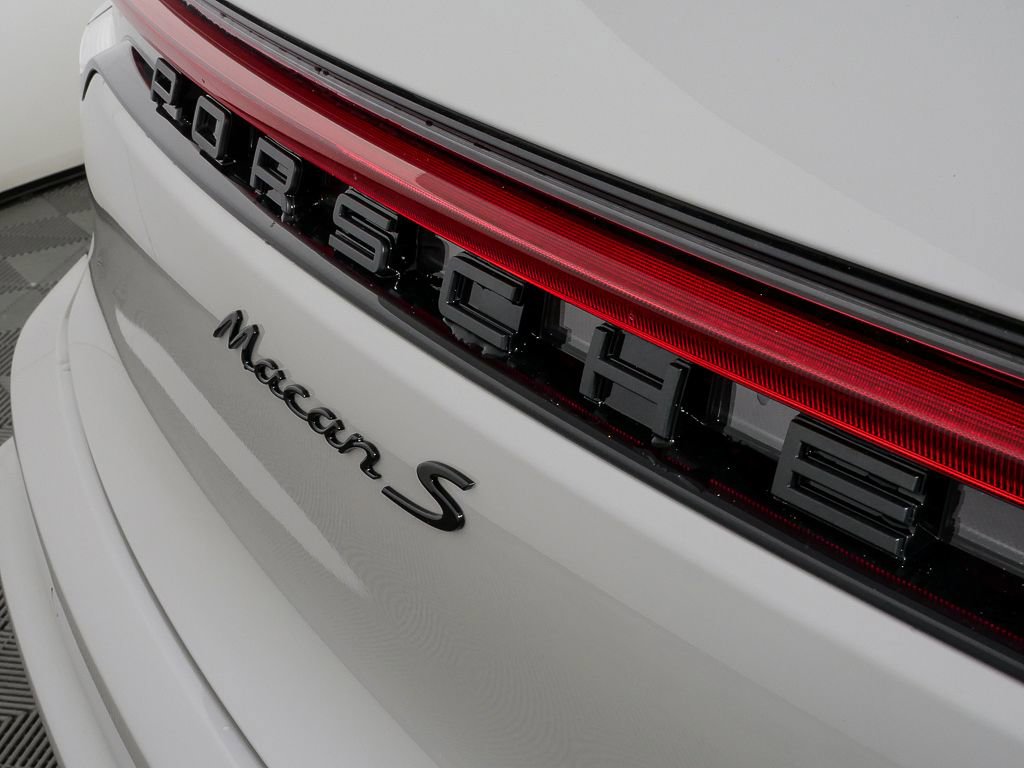 New 2026 Porsche Macan S AWD/4WD image 38