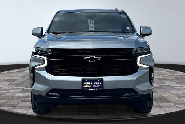 Used 2024 Chevrolet Tahoe RST w/ Luxury Package AWD/4WD image 3