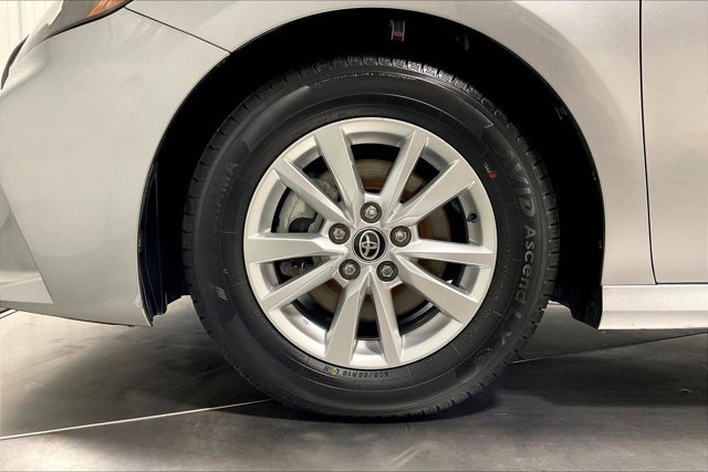 Certified 2025 Toyota Camry LE FWD image 10