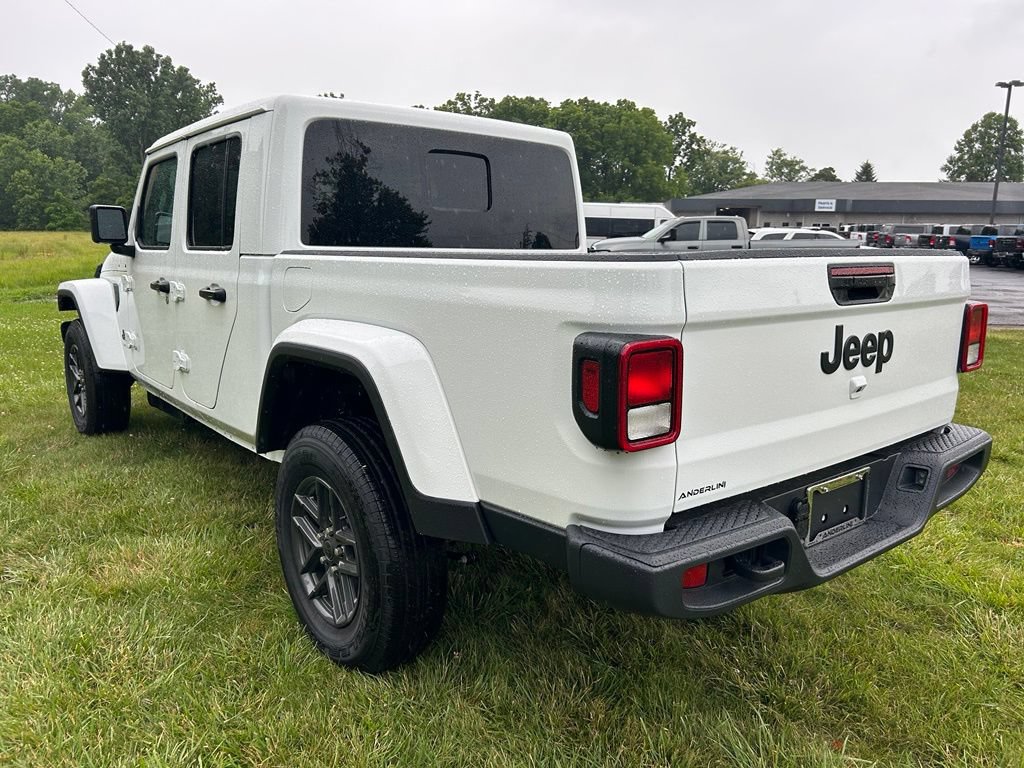 New 2026 Jeep Gladiator Sport AWD/4WD image 5