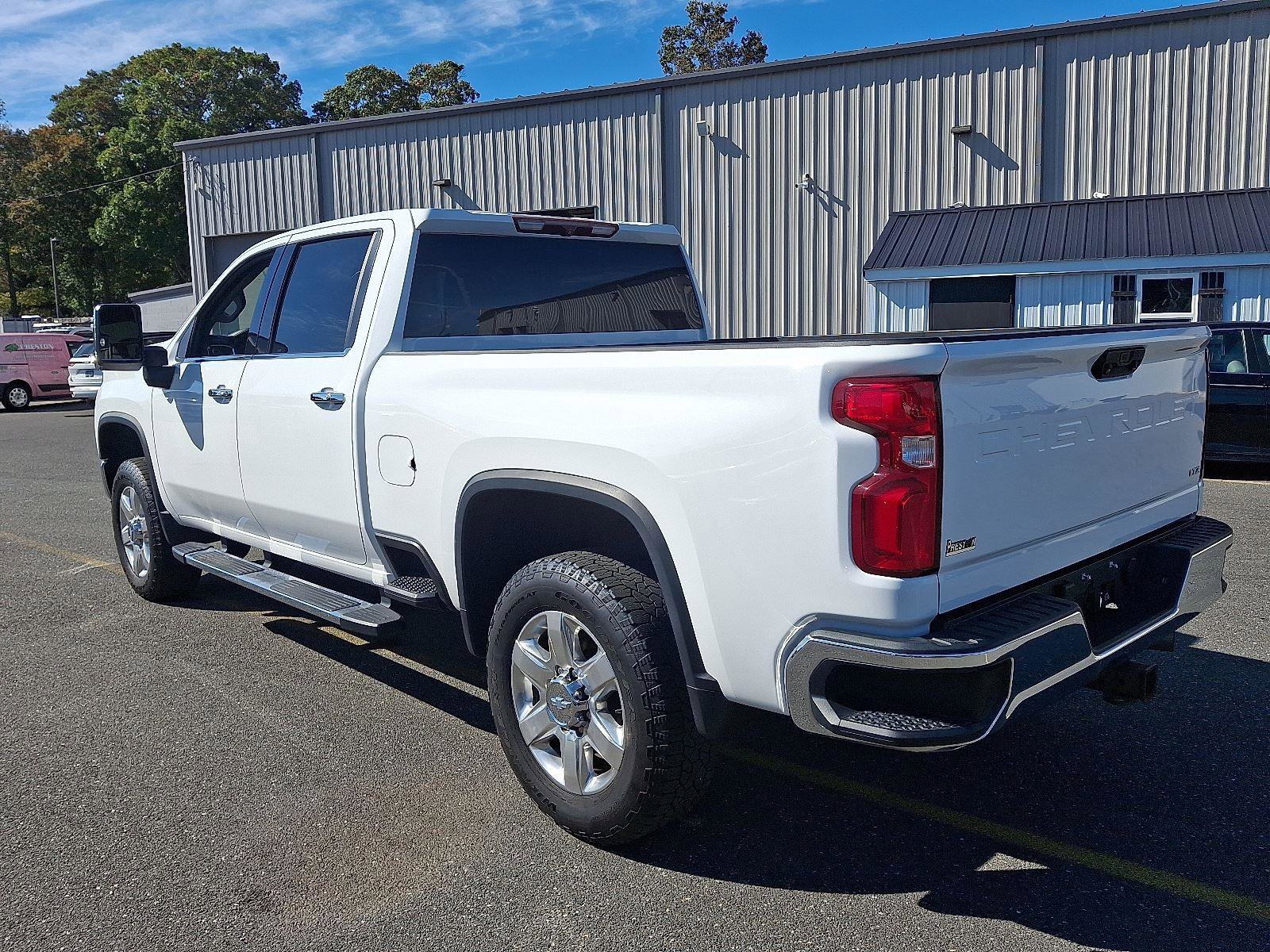 Used 2020 Chevrolet Silverado 2500 LTZ image 11