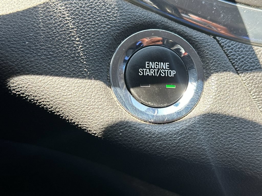 Used 2018 Chevrolet Impala Premier FWD image 22