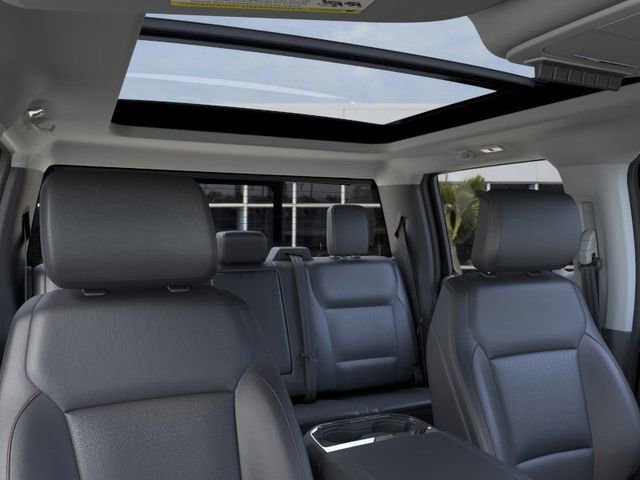 New 2026 Ford F250 Lariat w/ Black Appearance Package image 22