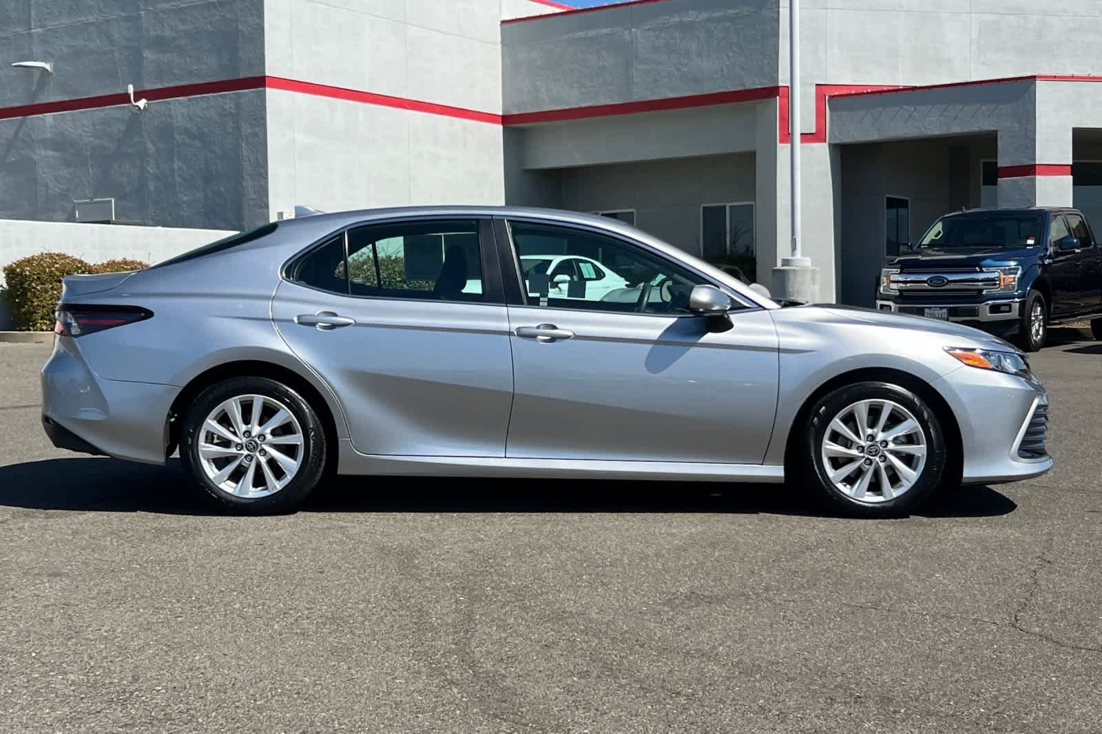 Certified 2023 Toyota Camry LE FWD image 6