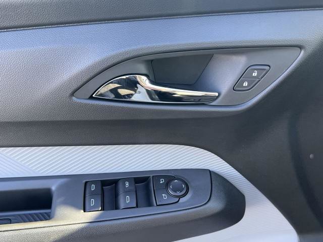 New 2027 Chevrolet Bolt LT w/ Comfort Package image 22