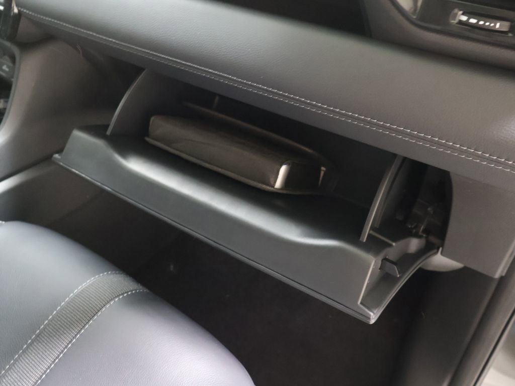 New 2025 Honda Pilot Touring image 25