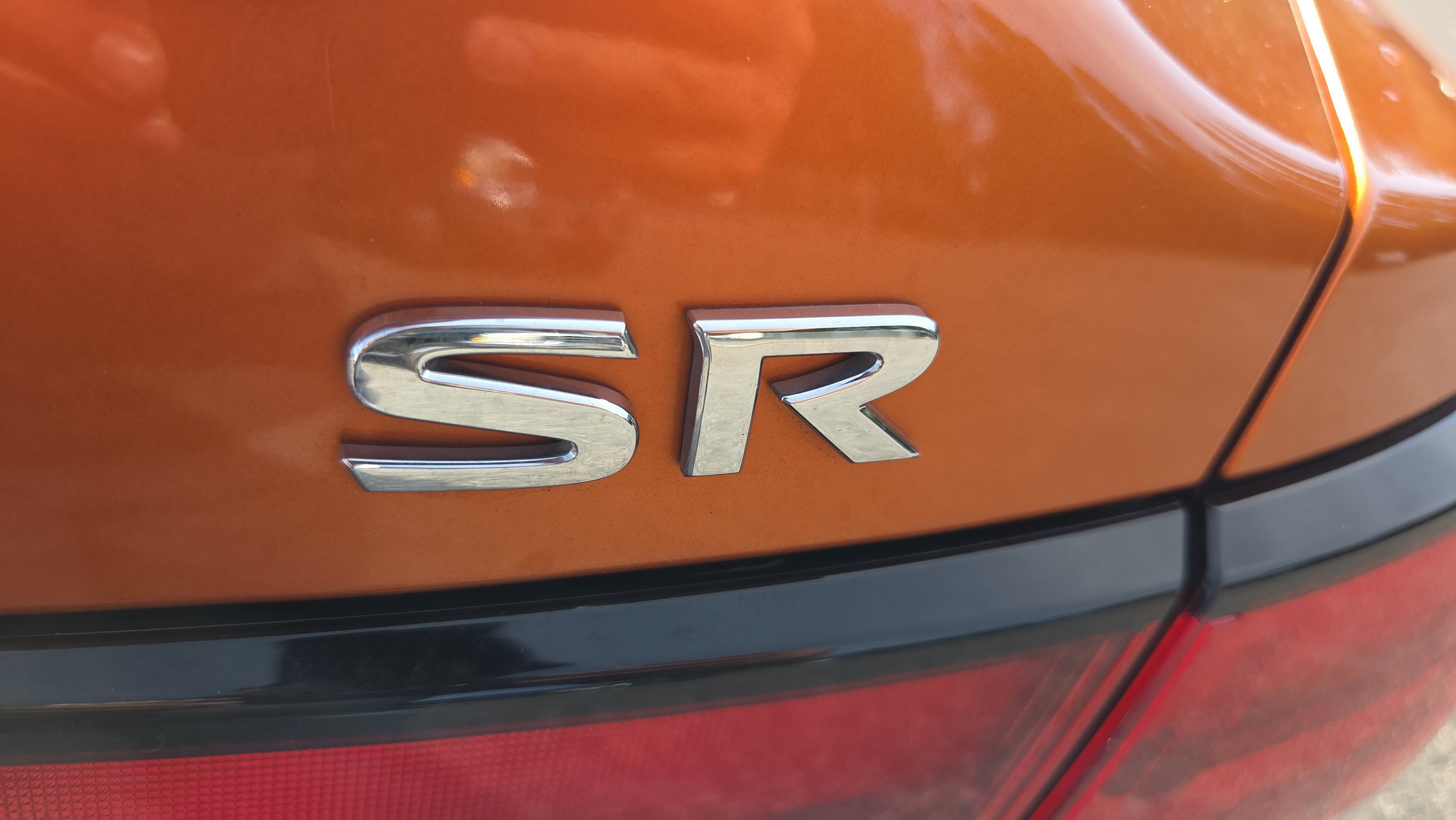 Used 2022 Nissan Sentra SR w/ SR Premium Package FWD image 33