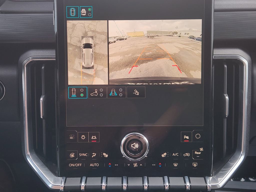 Used 2025 GMC Acadia Elevation image 20