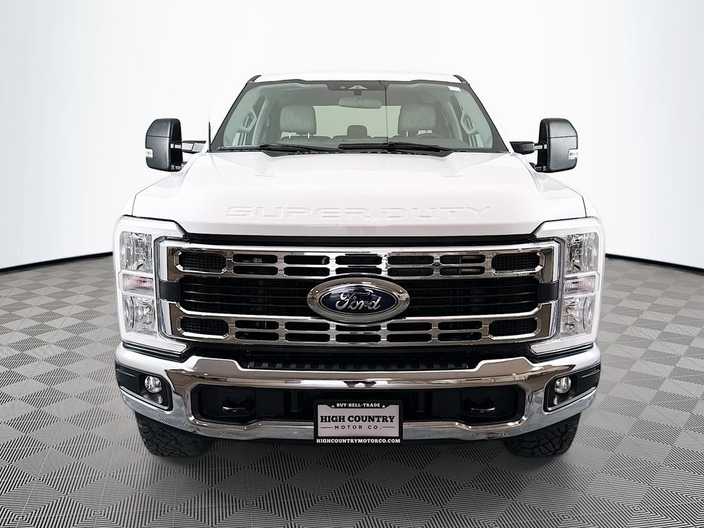 Used 2024 Ford F350 XLT w/ FX4 Off-Road Package AWD/4WD image 2