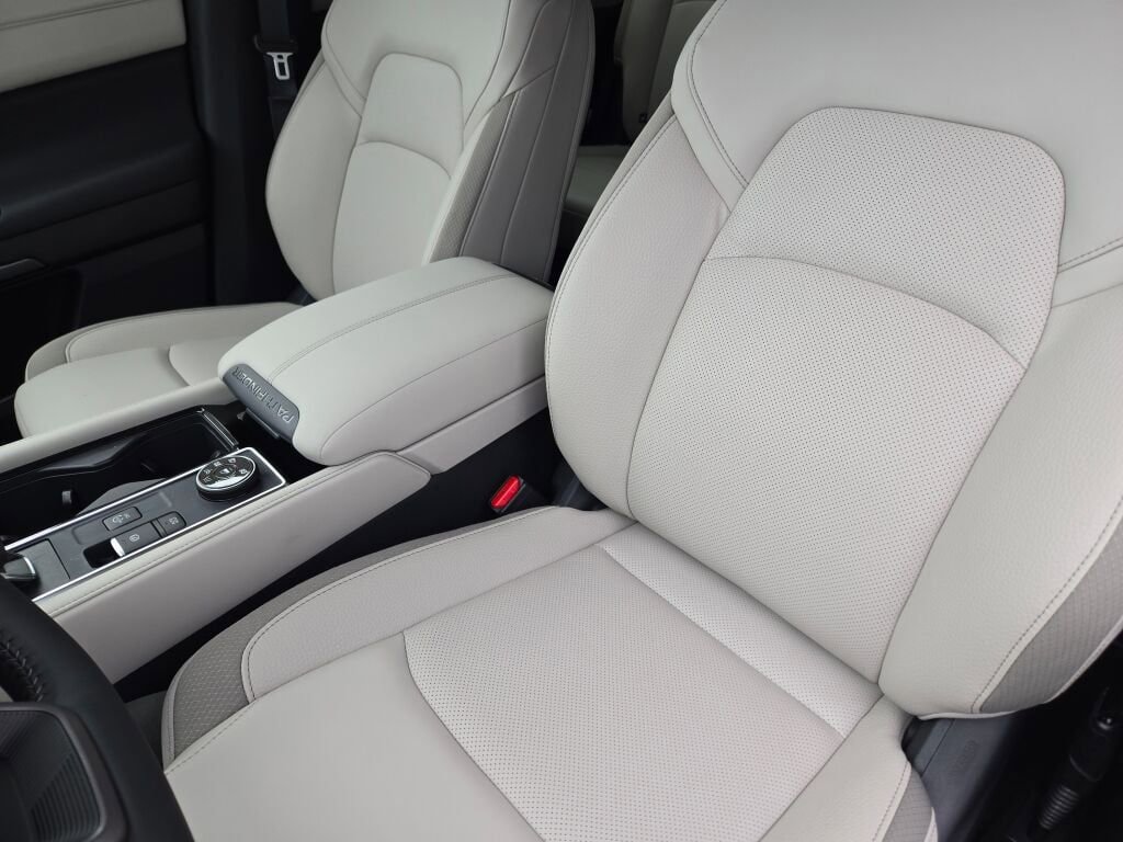 New 2026 Nissan Pathfinder SL AWD/4WD image 19