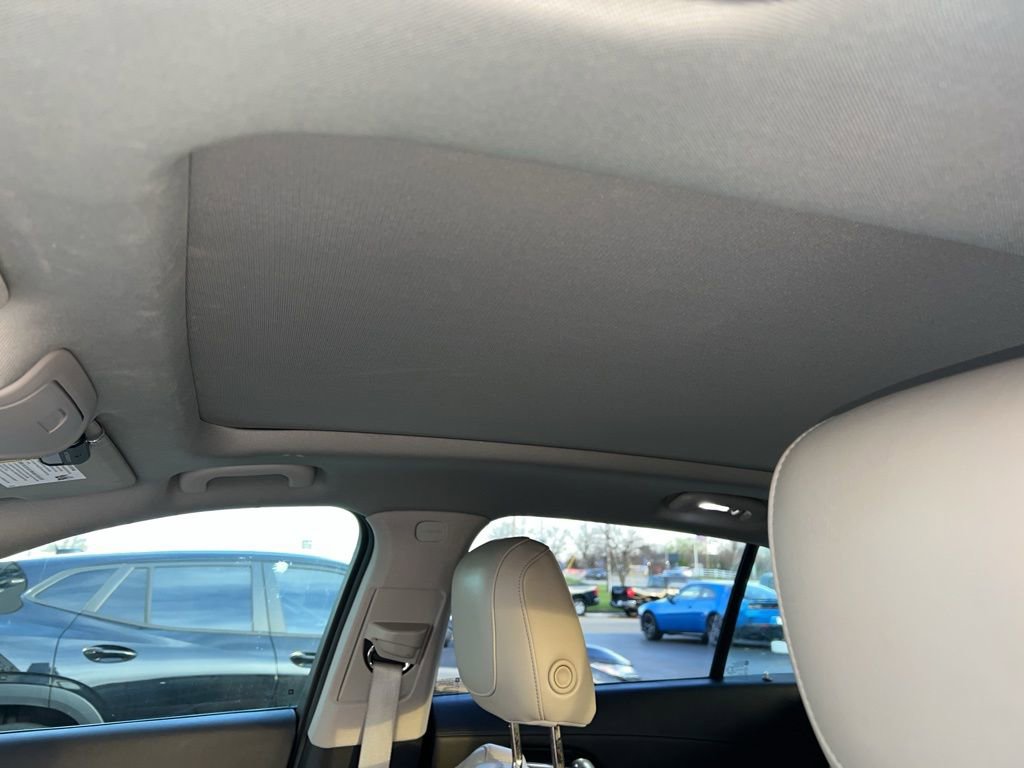 Used 2021 Cadillac XT4 Premium Luxury image 10