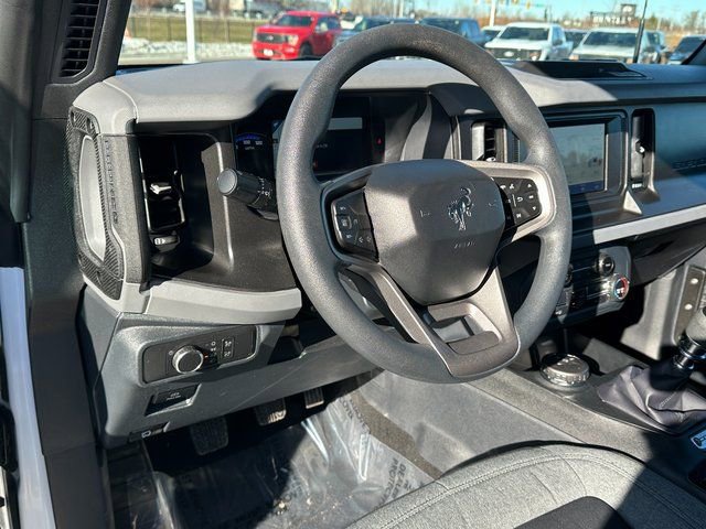 Used 2022 Ford Bronco 2-Door image 16