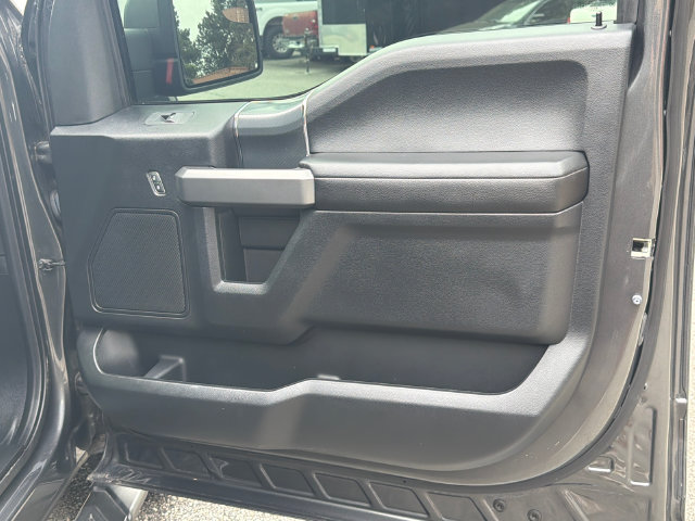 Used 2018 Ford F150 XLT w/ Equipment Group 302A Luxury AWD/4WD image 16