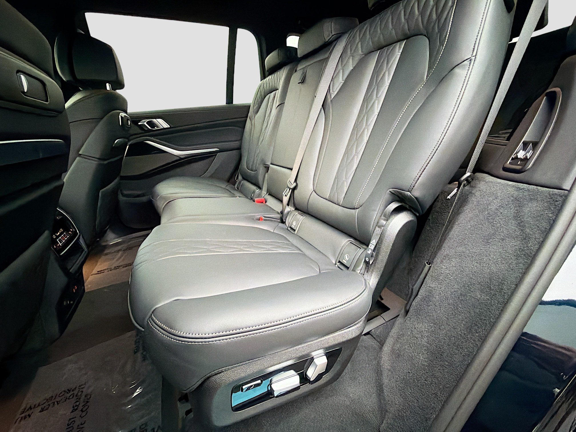 New 2027 BMW X7 M60i AWD/4WD image 22