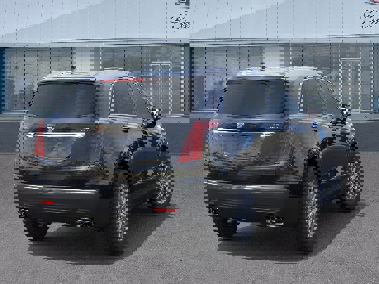 New 2026 Cadillac XT5 Luxury image 4