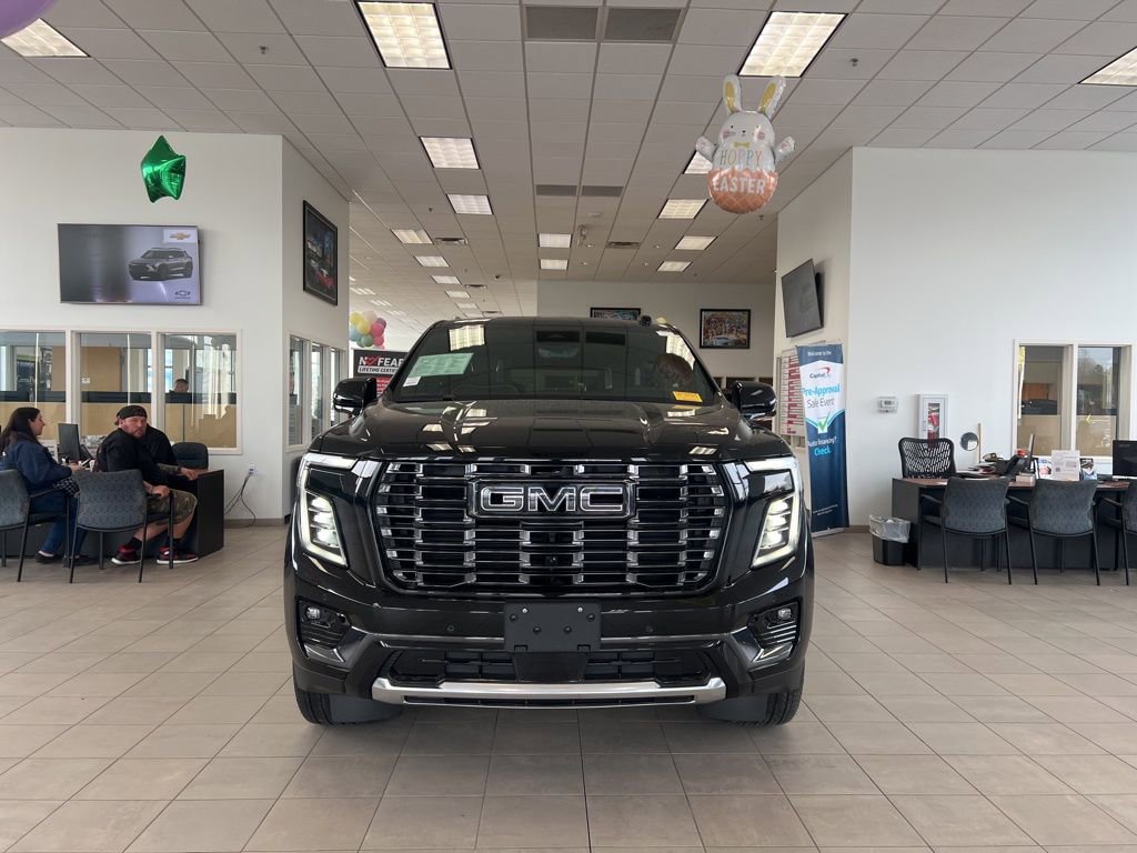 Used 2026 GMC Yukon XL Denali Ultimate w/ LPO, Illumination Package image 3