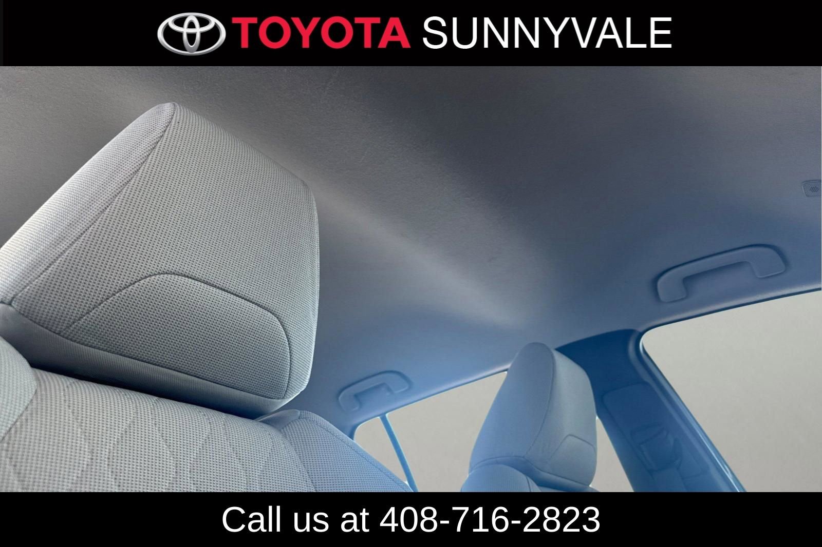 Used 2023 Toyota Corolla Cross L AWD/4WD image 21